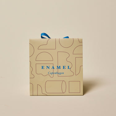 ENAMEL Copenhagen Gift Bag POS Display Plum Outline