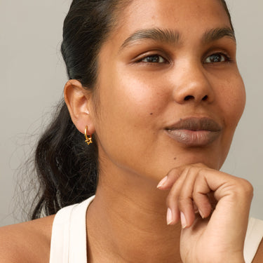 ENAMEL Copenhagen Hoops, Enamel Tokens Star Earrings Solid