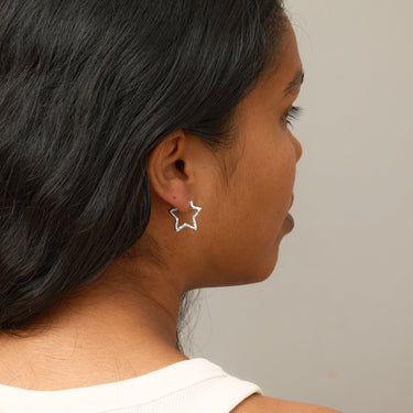 ENAMEL Copenhagen Hoops, Organic Star Medium Earrings Silver Plated