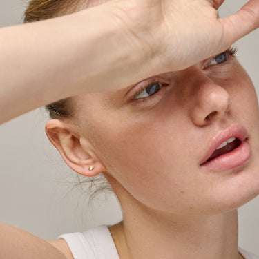 ENAMEL Copenhagen Studs, Mini Sunshine Earrings Daisy