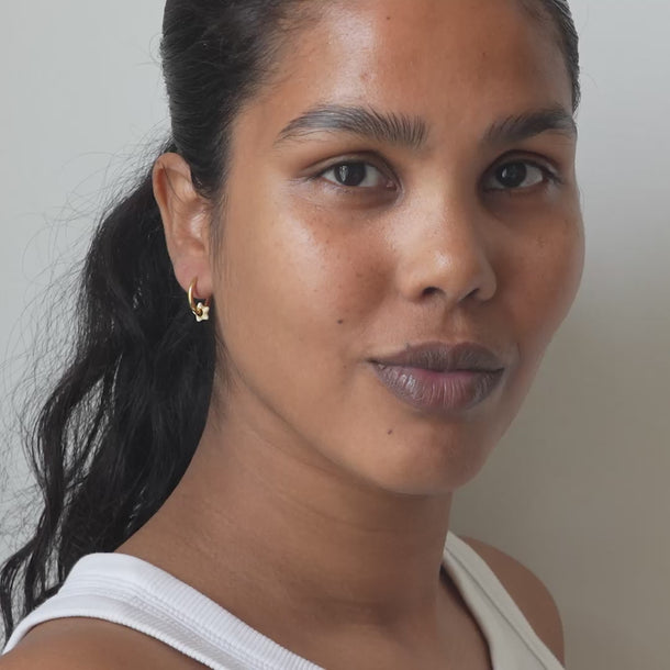 ENAMEL Copenhagen Hoops, Enamel Tokens Star Earrings Daisy