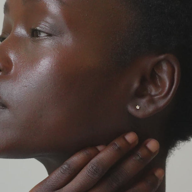 ENAMEL Copenhagen Studs, Clara Earrings White CZ